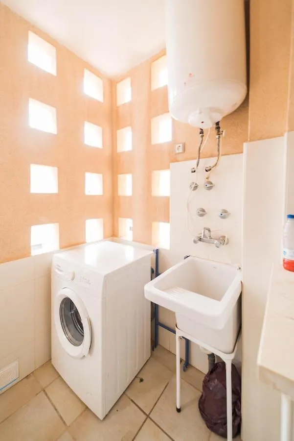 Expoholidays - Apartamentos Albardi Aguadulce