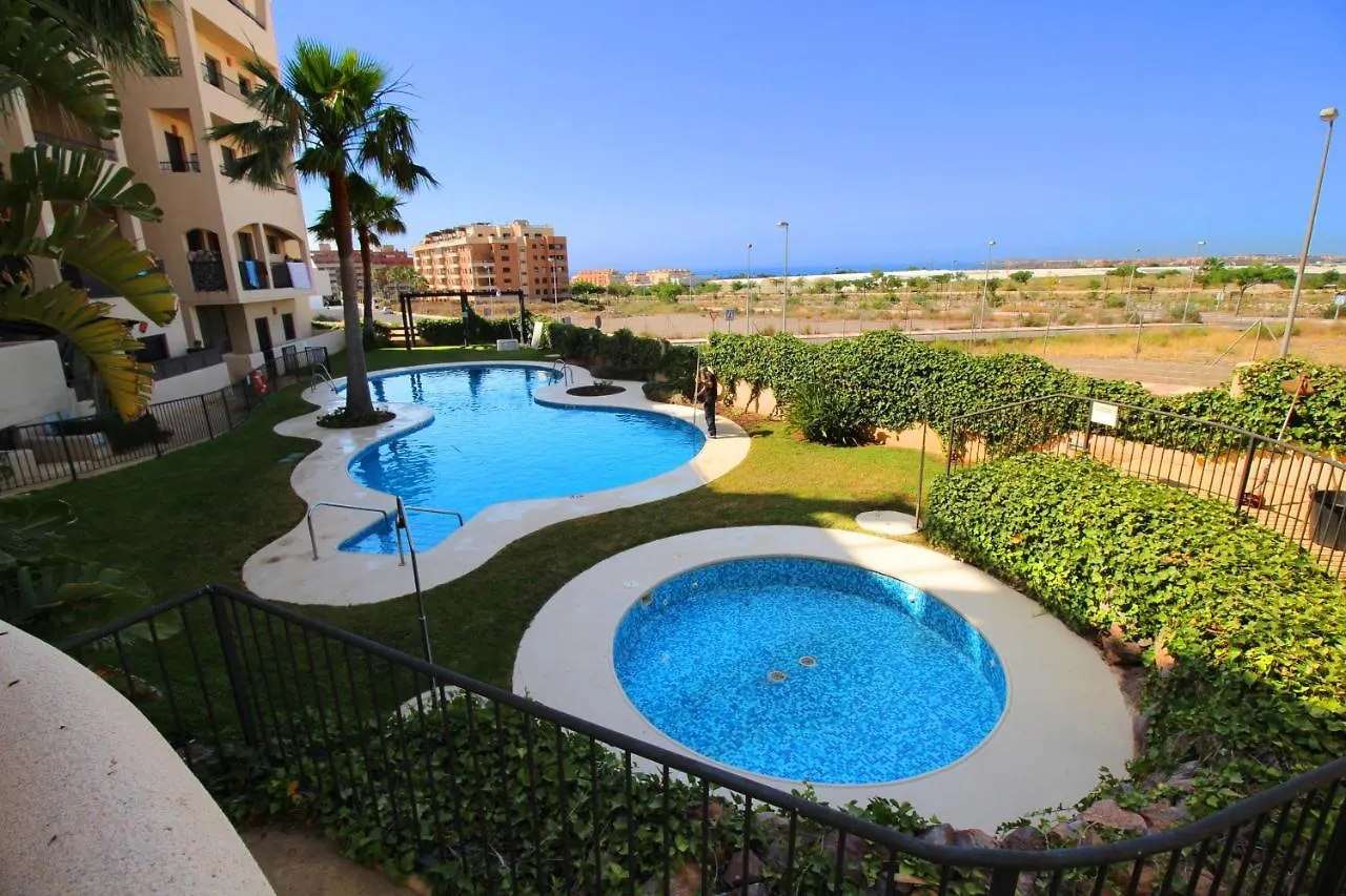 Expoholidays - Apartamentos Albardi Aguadulce  Aguadulce (Almeria)